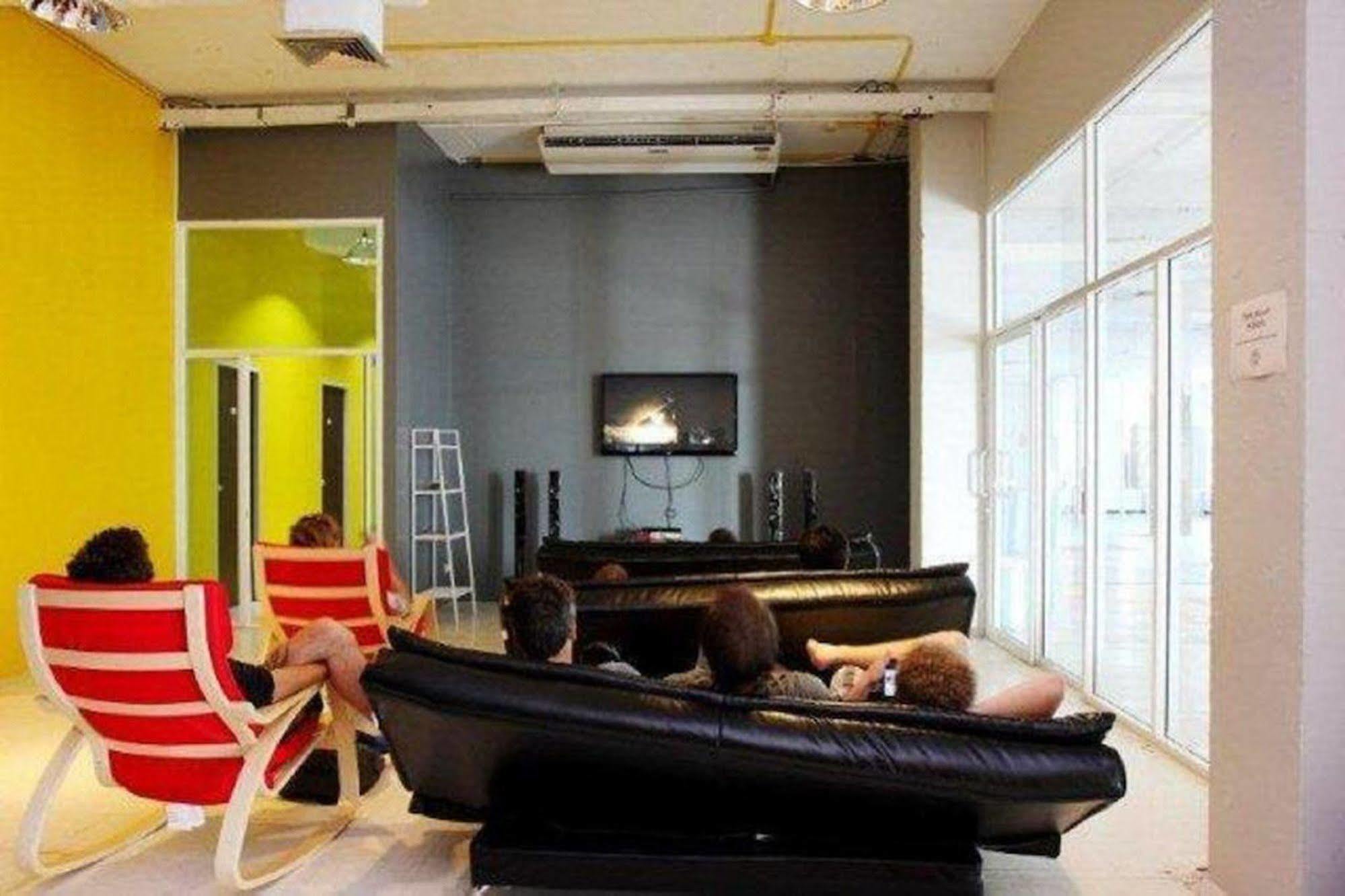 Kool Backpacker Hostel Patong Dış mekan fotoğraf